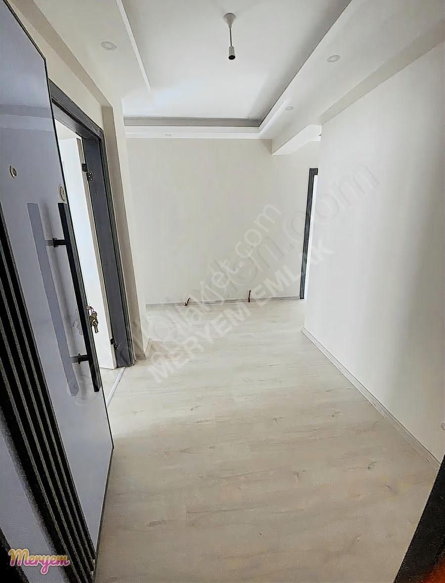 Beşikkayada 1 Katta 3+1 Full Daire - Görsel 23