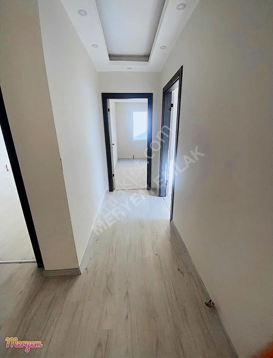 Beşikkayada 1 Katta 3+1 Full Daire - Görsel 11