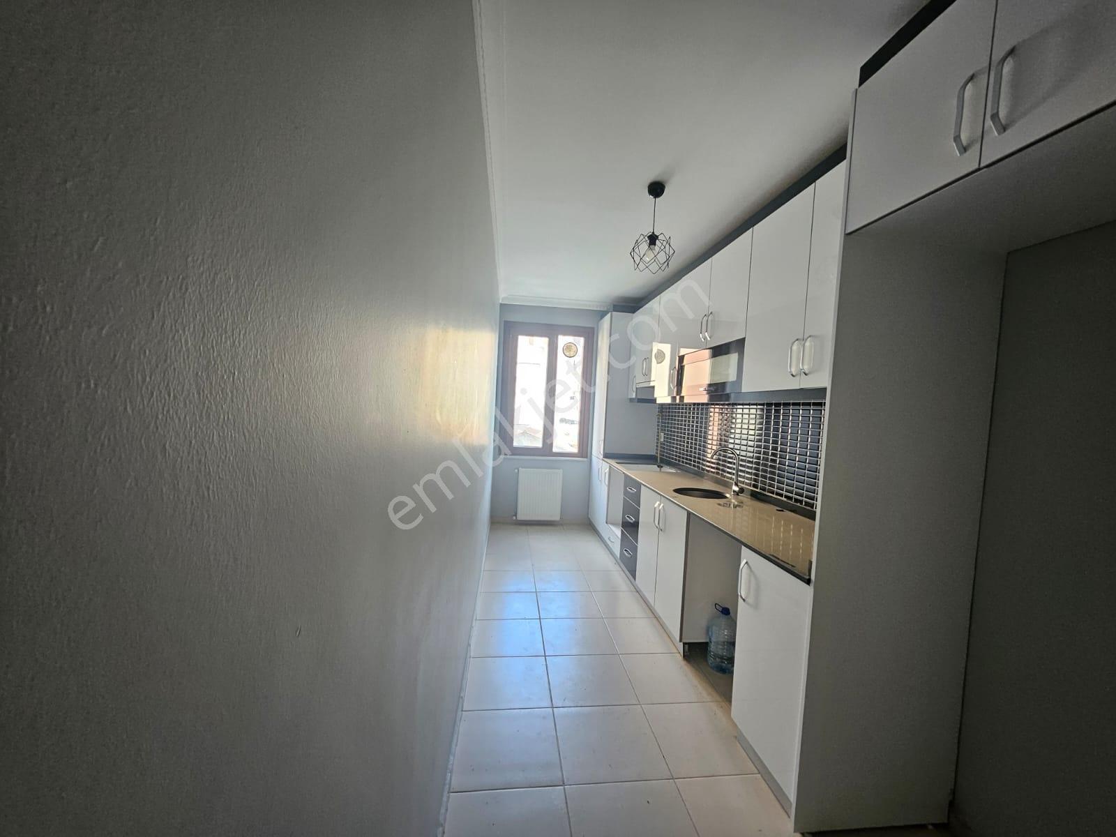 Kağıthane Hürriyet Mh Ebeveyn Banyolu Satılık 3+1 110m2 Daire - Görsel 10