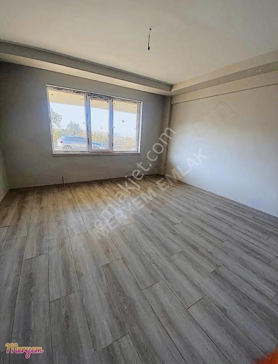 Beşikkada Düz Giriş Sıfır 3+1geniş Daire - Görsel 14