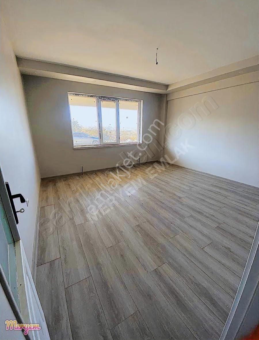 Beşikkada Düz Giriş Sıfır 3+1geniş Daire - Görsel 8