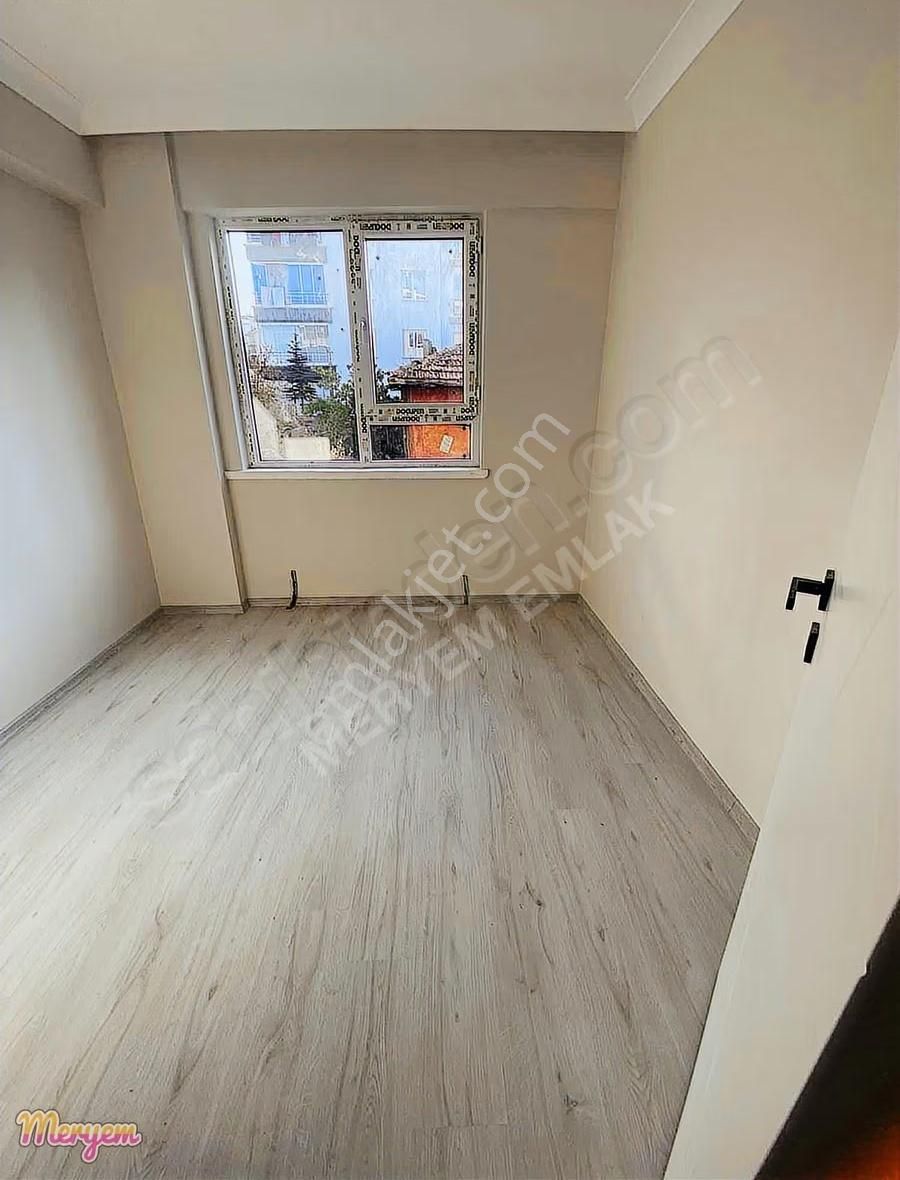 Beşikkada 1 Katta 3+1 Satılık Daire - Görsel 5