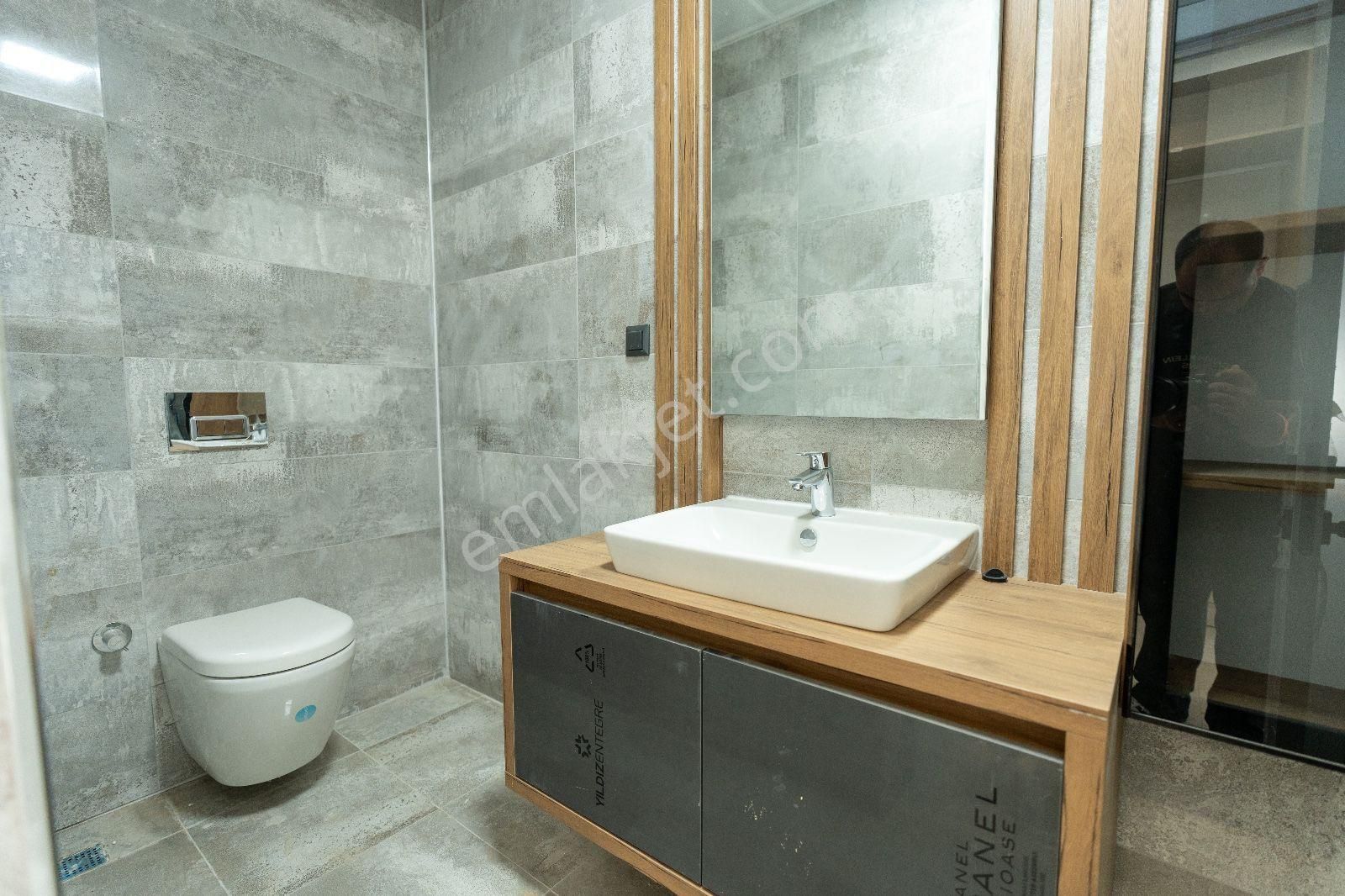 Kuşadasında Avm'lere Yakın Özel Havuzlu 4+1 Bahçeli Villa - Görsel 19