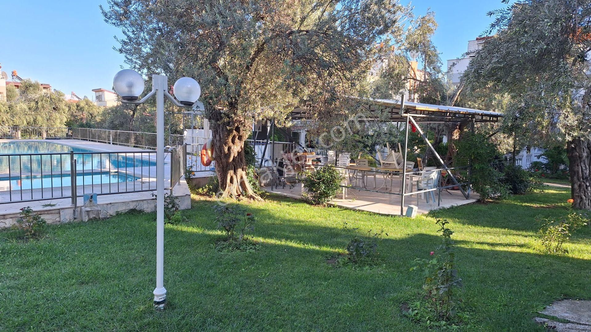 Edremit Güre Tahtakuşlar'da 3+1 Havuzlu Satılık Triplex Villa - Görsel 32