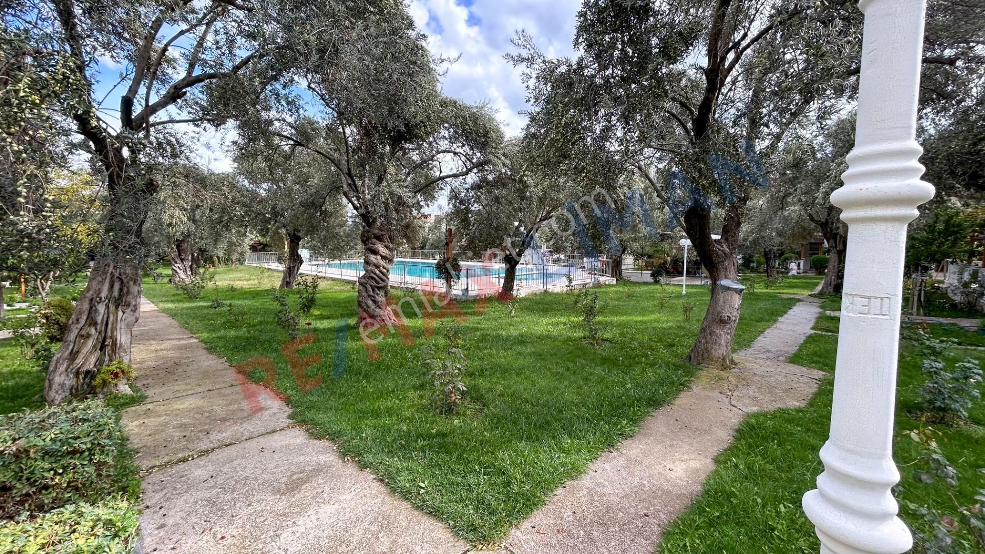 Edremit Güre Tahtakuşlar'da 3+1 Havuzlu Satılık Triplex Villa - Görsel 31