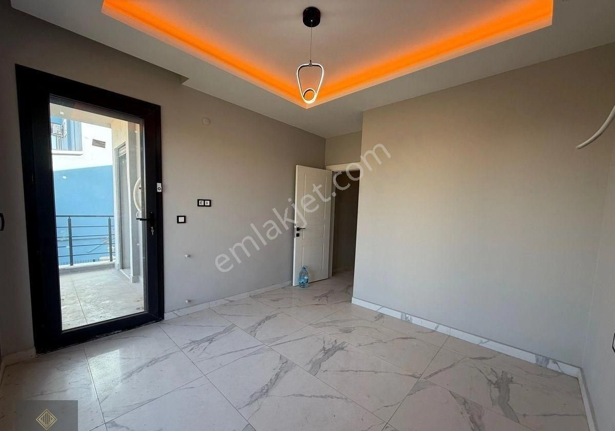 Didim’de Satılık 3+1 Villa Müstakil Bahçeli Geniş Teraslı Merkezi Konumda Altınkuma Araç İle 6 Dk - Görsel 17