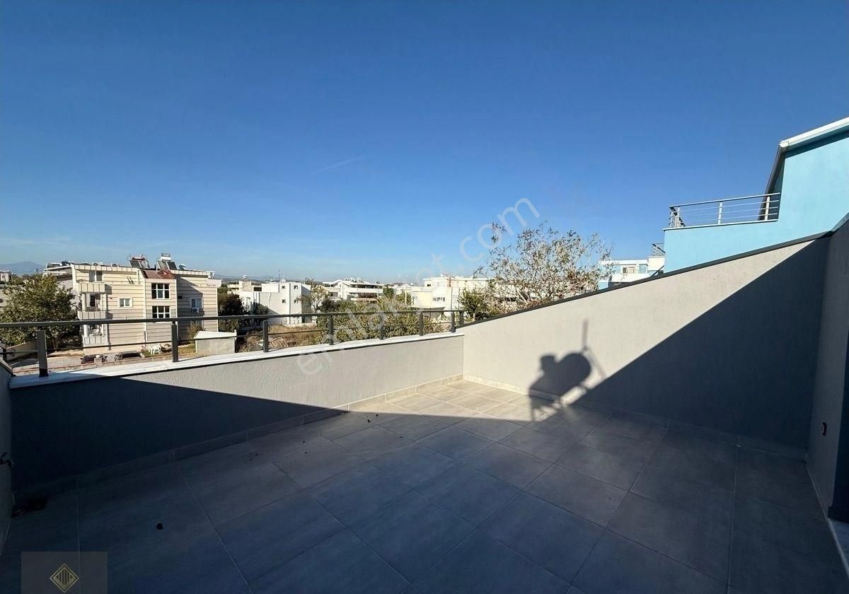 Didim’de Satılık 3+1 Villa Müstakil Bahçeli Geniş Teraslı Merkezi Konumda Altınkuma Araç İle 6 Dk - Görsel 18