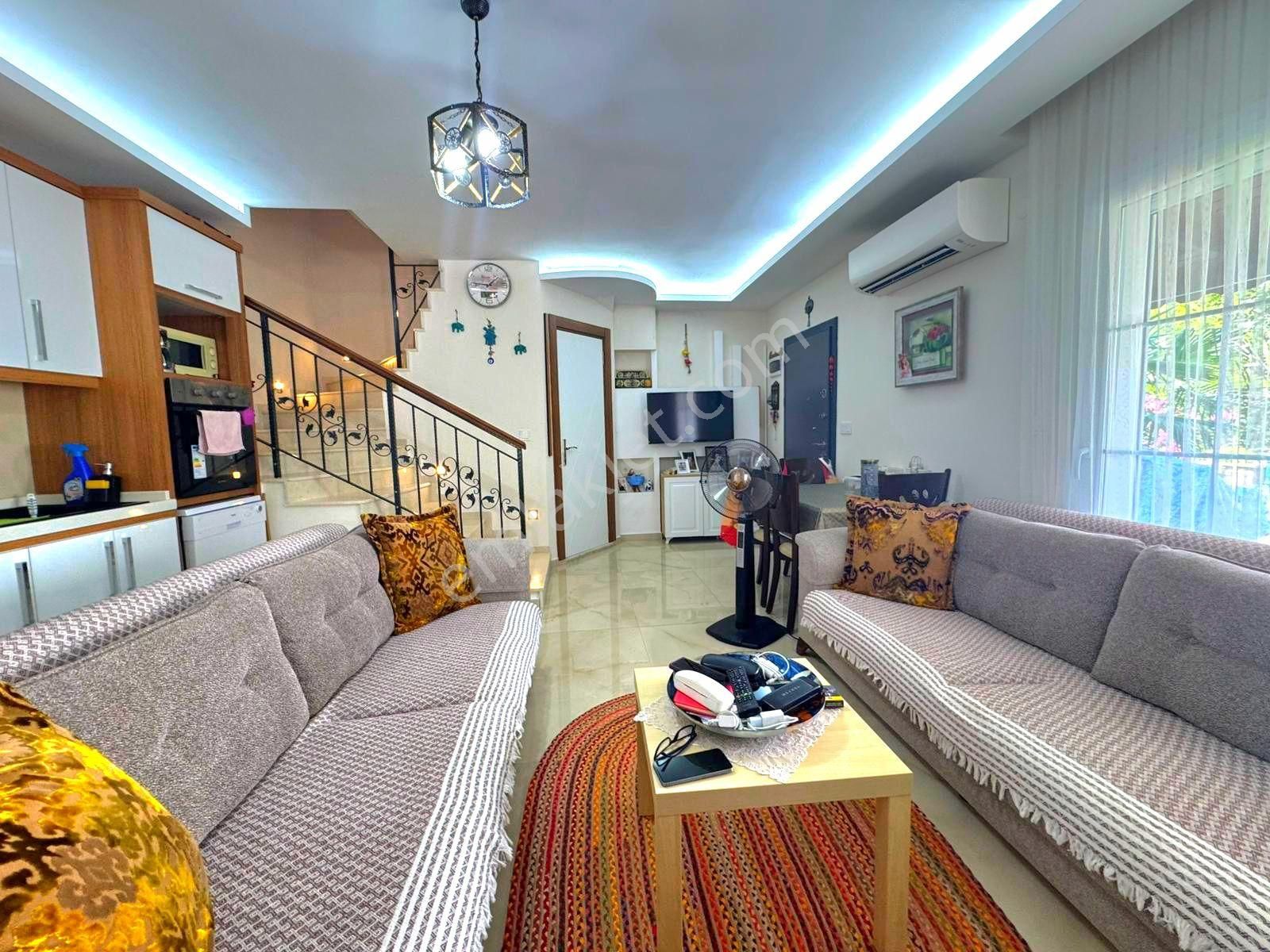 Kuşadasında Plaja Ve Avm'lere Yakın 3+1 Bahçeli Yazlık - Görsel 34