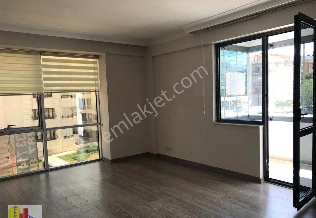 Mustafa Kemal Mahallesinde Köşe Bina Keyifli Ofis - Görsel 19