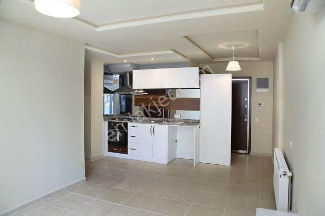 T.özal Bul.d.gazlı Metro Durağına Yakın D.gazlı 1+1 Daire - Görsel 4