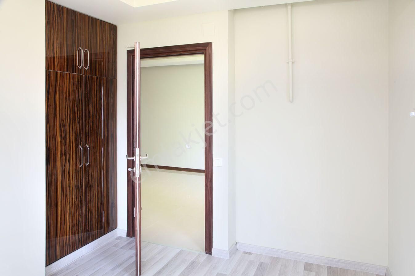 T.özal Bul.d.gazlı Metro Durağına Yakın D.gazlı 1+1 Daire - Görsel 26