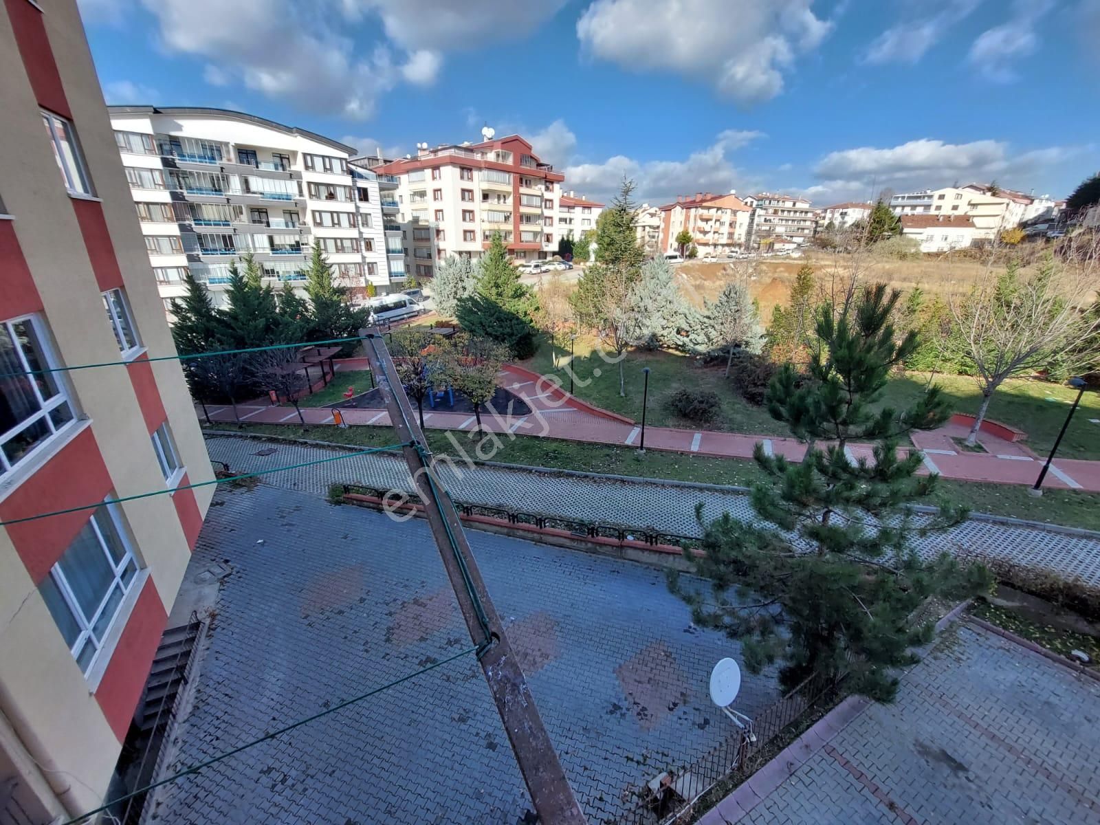 Göraldan Çetin Emeç Yakını Öveçler Vadisi Yanı Ara Kat 3+1 Full Yapılı - Görsel 23