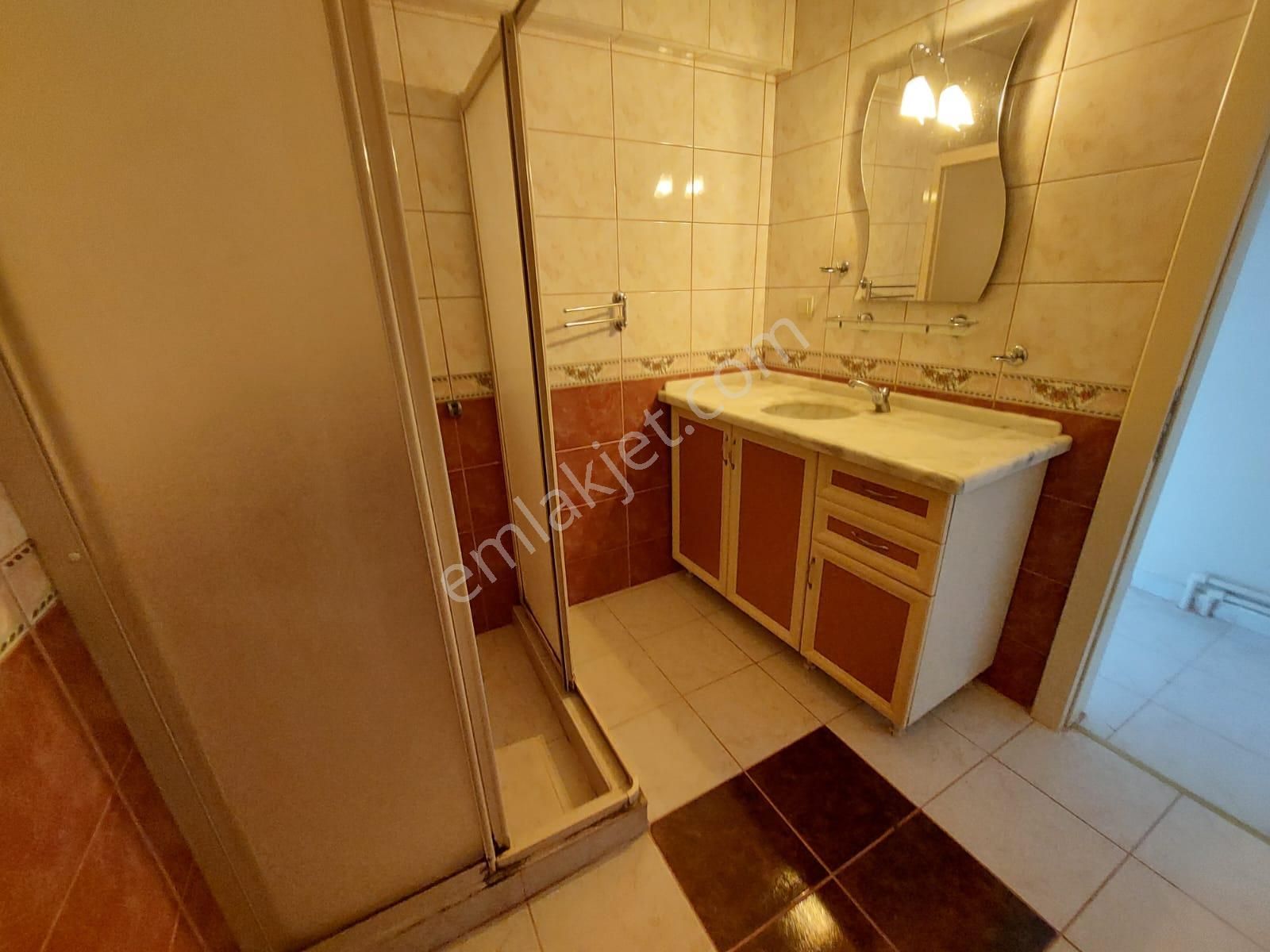 Göraldan Çetin Emeç Yakını Öveçler Vadisi Yanı Ara Kat 3+1 Full Yapılı - Görsel 10