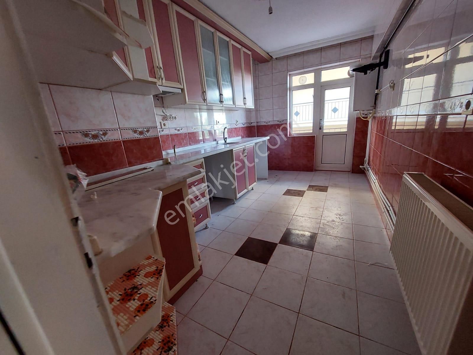 Göraldan Çetin Emeç Yakını Öveçler Vadisi Yanı Ara Kat 3+1 Full Yapılı - Görsel 32