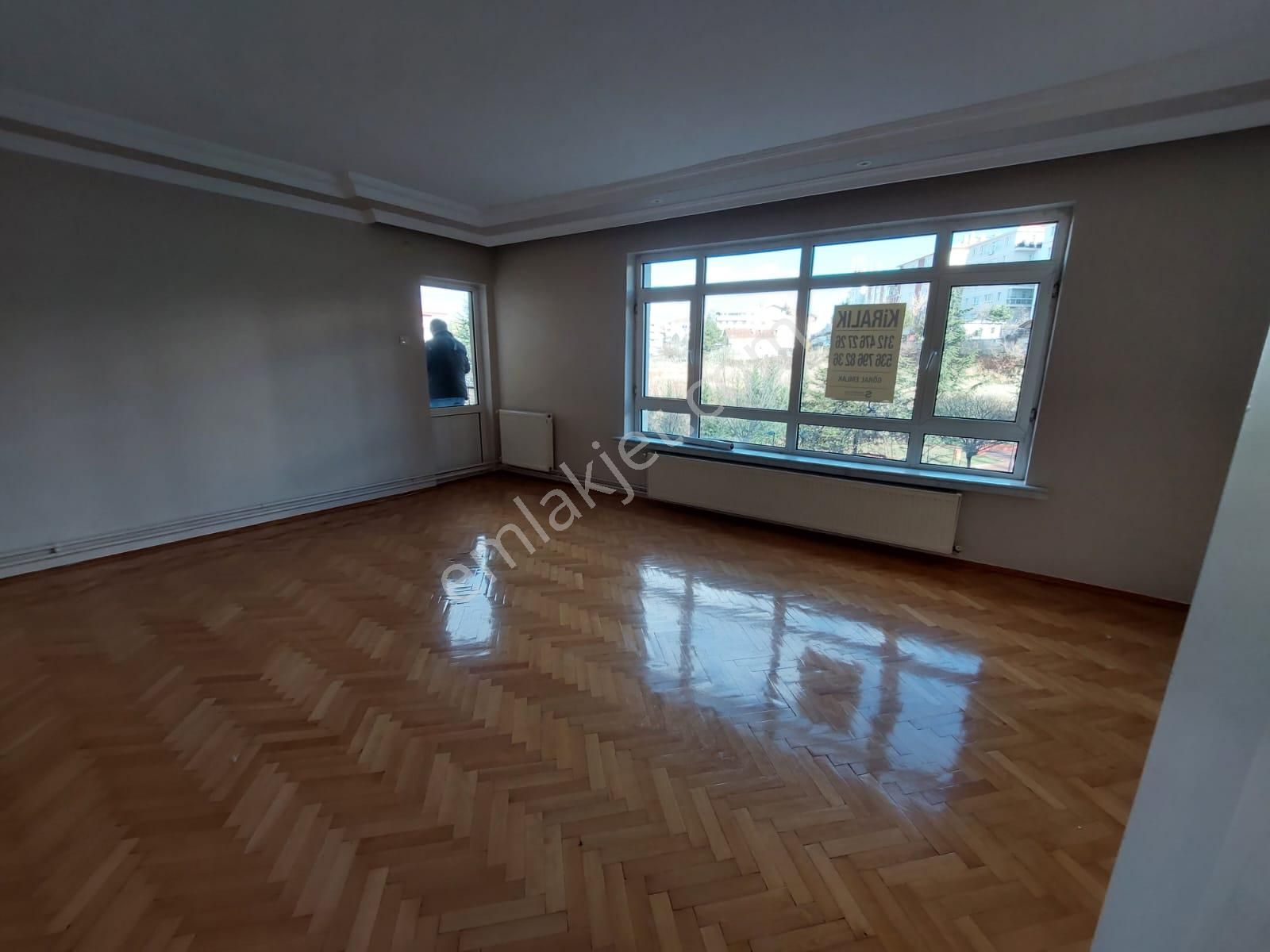 Göraldan Çetin Emeç Yakını Öveçler Vadisi Yanı Ara Kat 3+1 Full Yapılı - Görsel 12