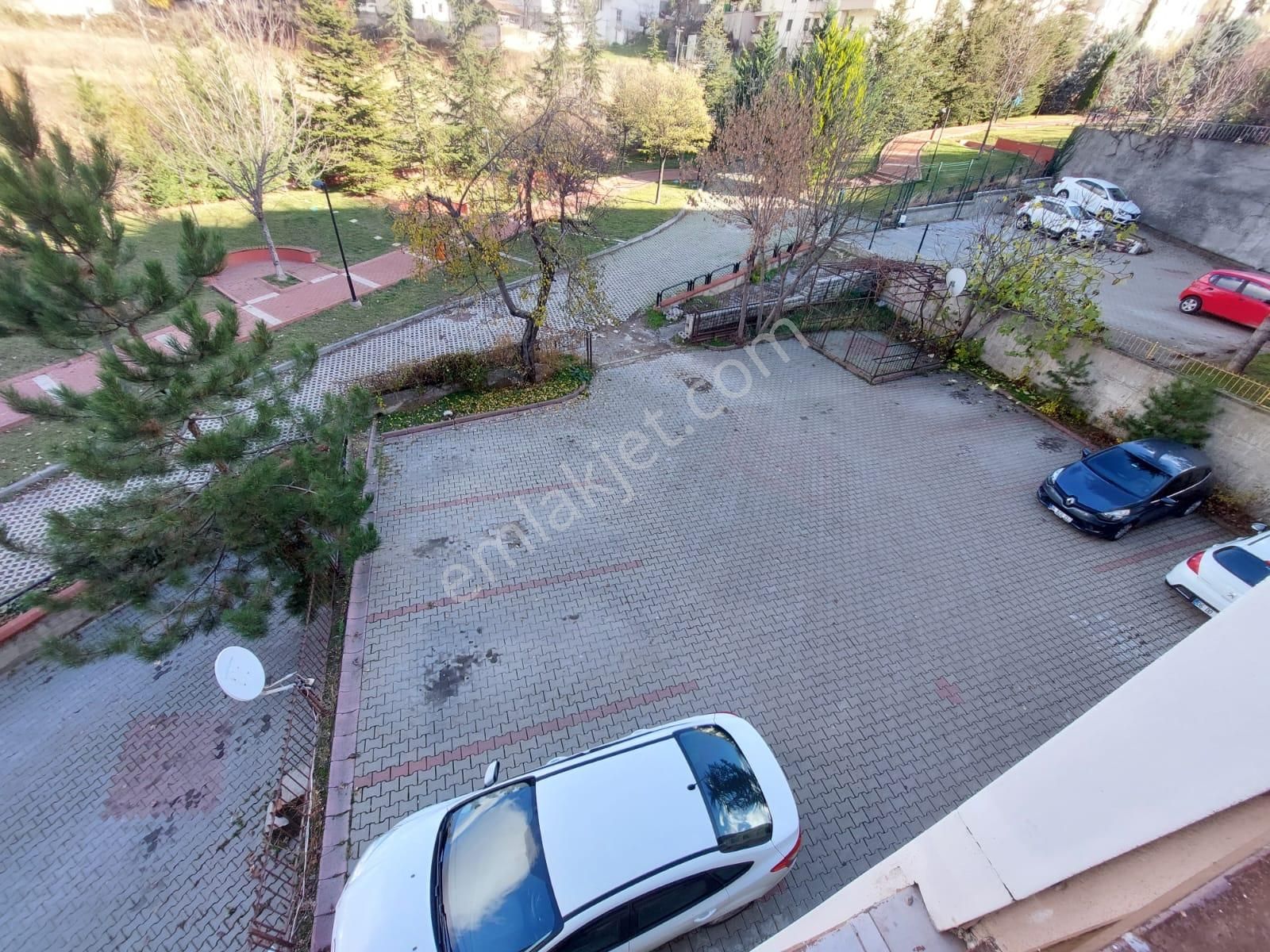 Göraldan Çetin Emeç Yakını Öveçler Vadisi Yanı Ara Kat 3+1 Full Yapılı - Görsel 24