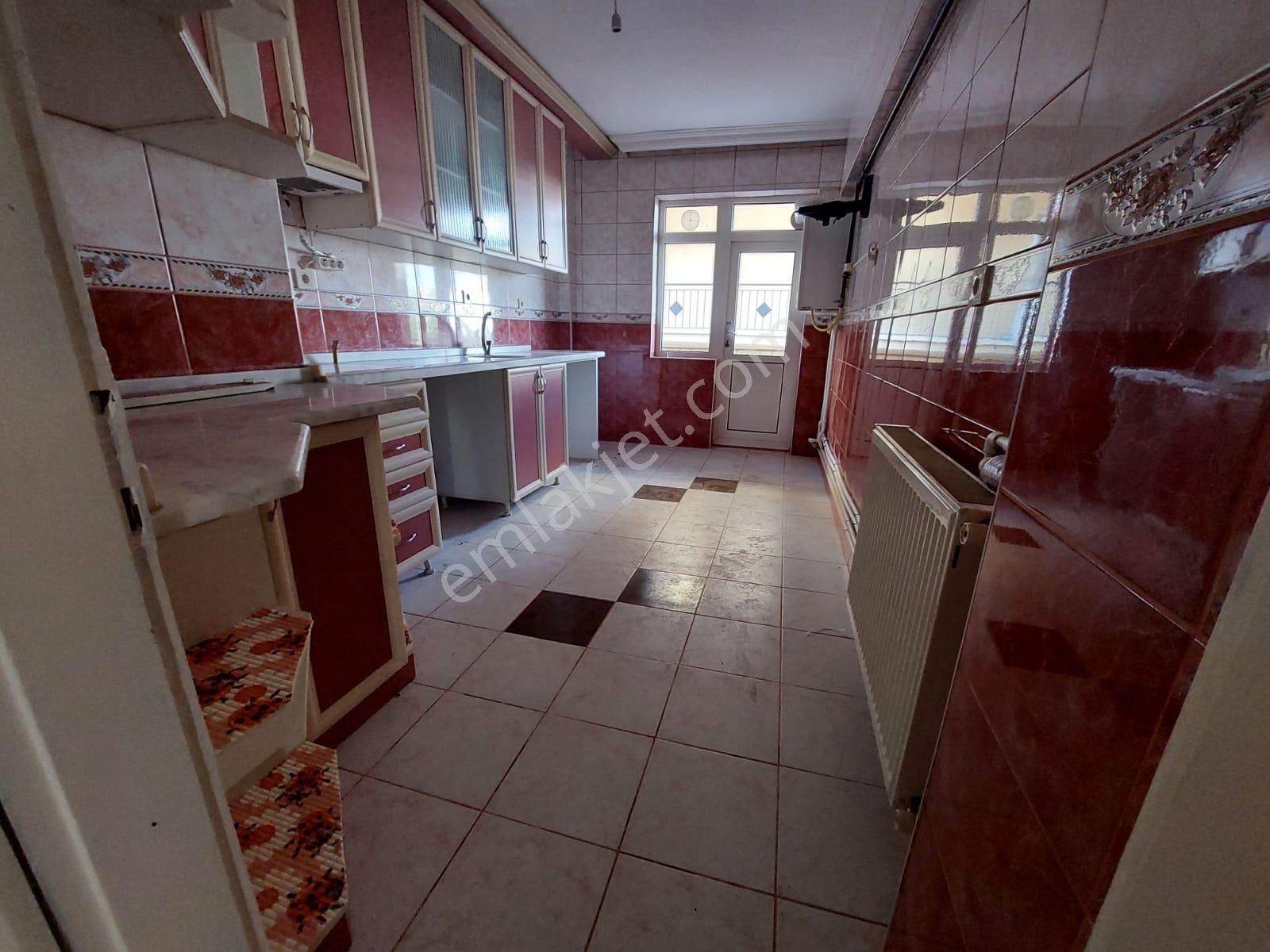 Göraldan Çetin Emeç Yakını Öveçler Vadisi Yanı Ara Kat 3+1 Full Yapılı - Görsel 25