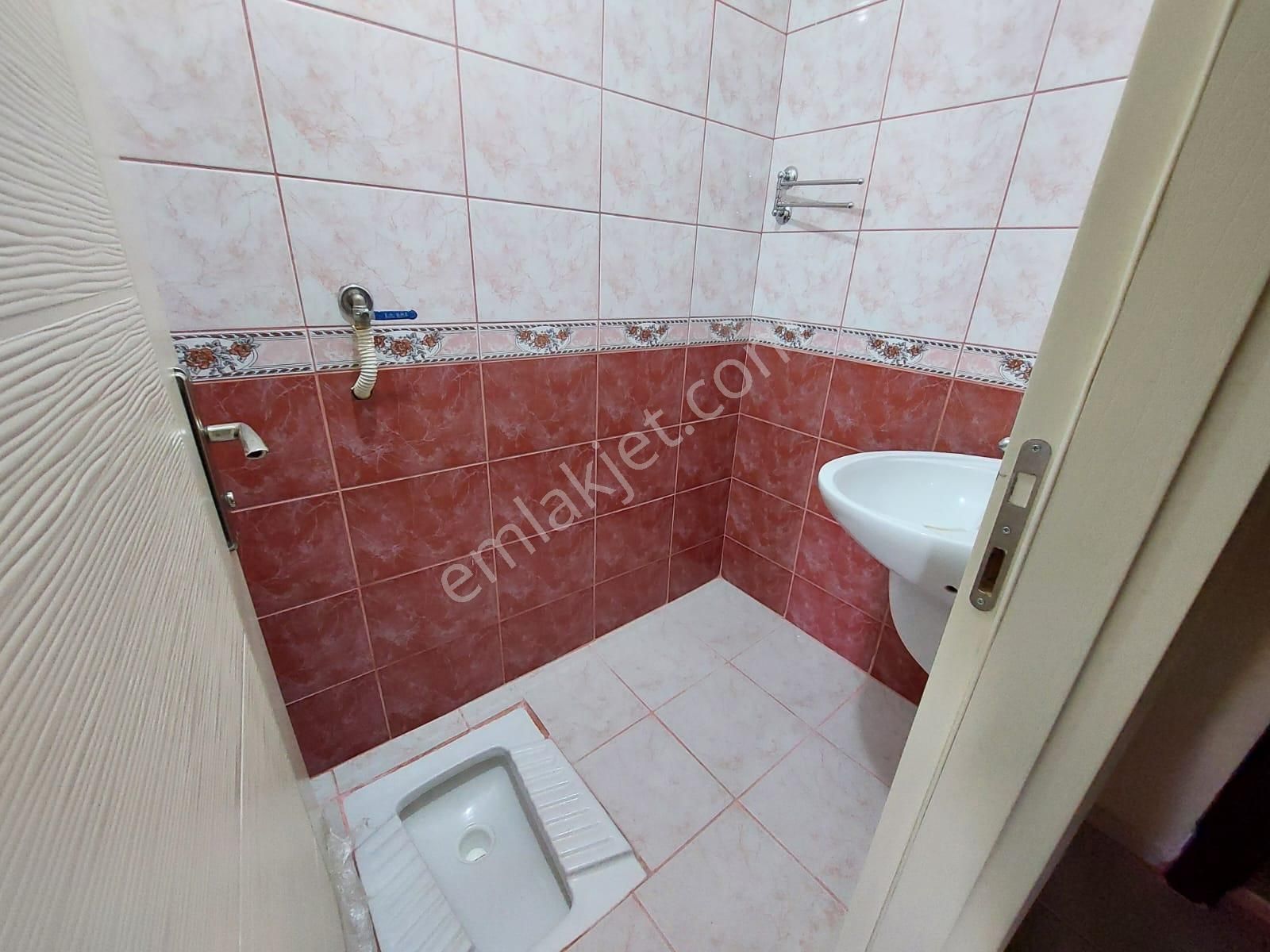 Göraldan Çetin Emeç Yakını Öveçler Vadisi Yanı Ara Kat 3+1 Full Yapılı - Görsel 27