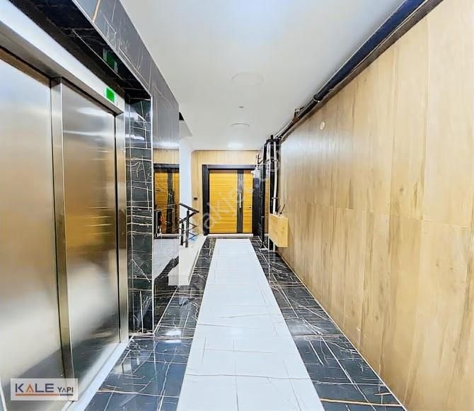 Bahçeşehir Konumunda Apartman Dairesi Satılık 2+1 Bahçe Katı - Görsel 16