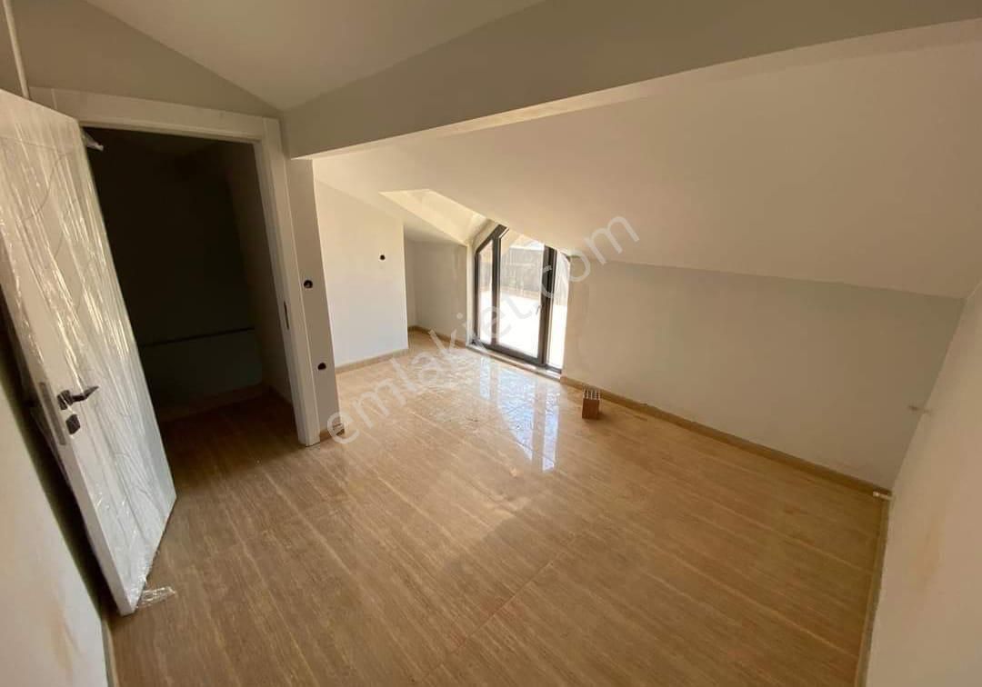 Özdere Çukuraltı Bölgesinde Deniz Manzaralı Villa - Görsel 18