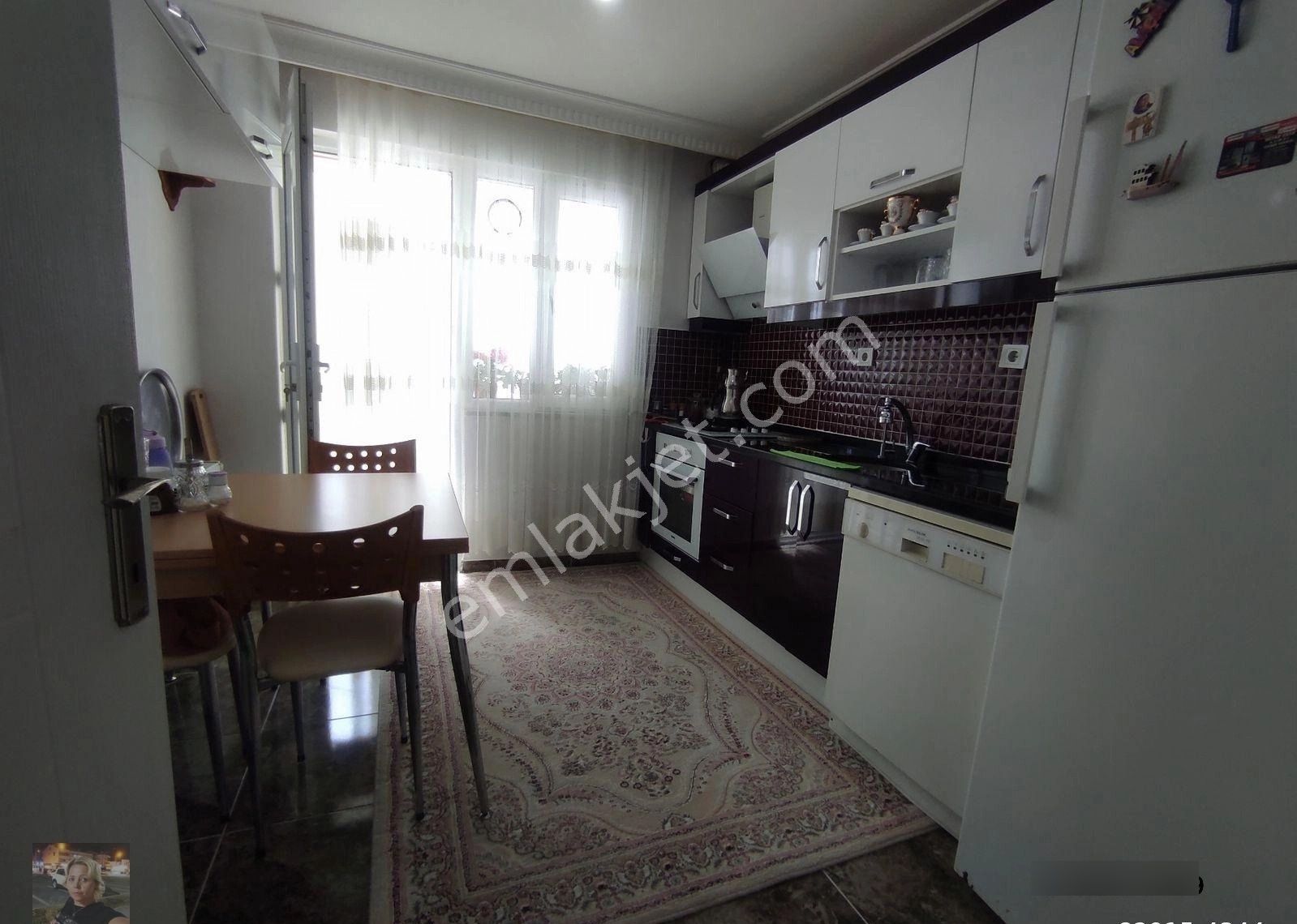 Büşra Gayrimenkulden Site İçinde Satılık Daire 95m2 Kat 3 Bina Yaşı 5 Açık Oto Parklı - Görsel 25