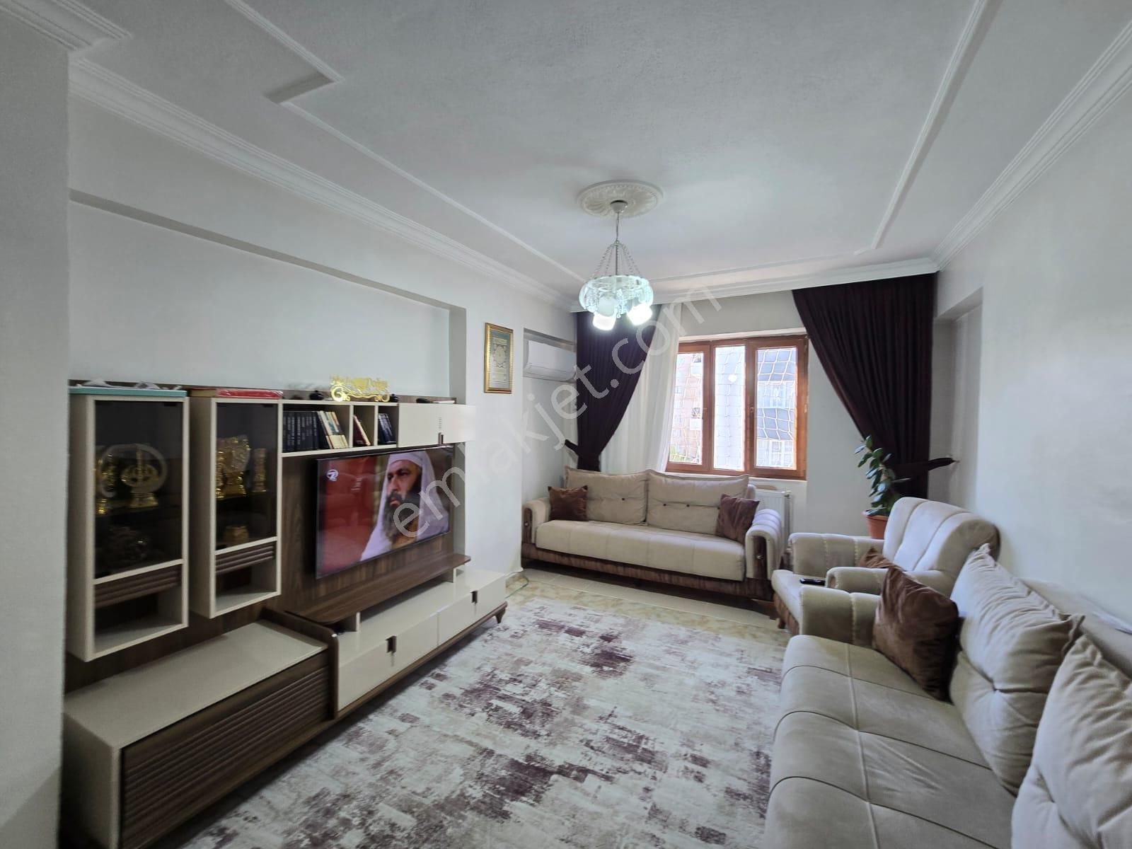 Rota'dan Satılık 3+1 Daire/ Bakımlı/ Peynir Pazarı Arkası/bağlar-şey Şamil Mah. - Görsel 9