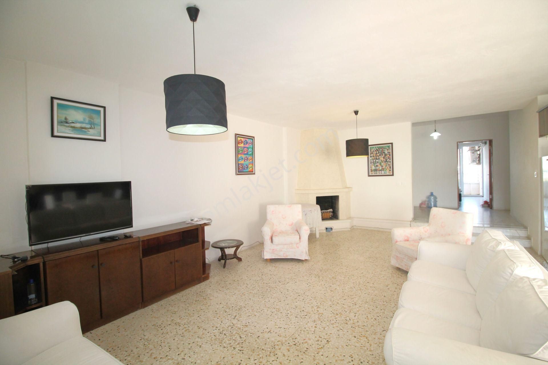 Retro’dan Her Odasından Deniz Manzaralı Huzurlu Ve Kaliteli 2+1 - Görsel 17