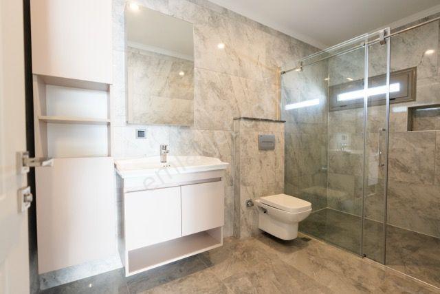Kuşadası Soğucak Sahilde Denize Yakın Özel Havuzlu 4+1 Villa - Görsel 28