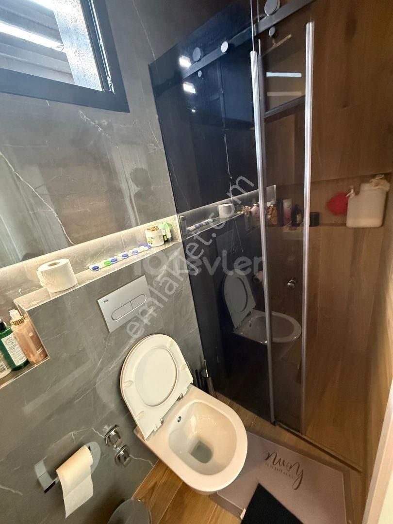 Lefkoşa Yenikent Bölgesinde Kiralık 3+1 Full Eşyalı Duplex Havuzlu Villa Kirası İse £2.500 Den - Görsel 8