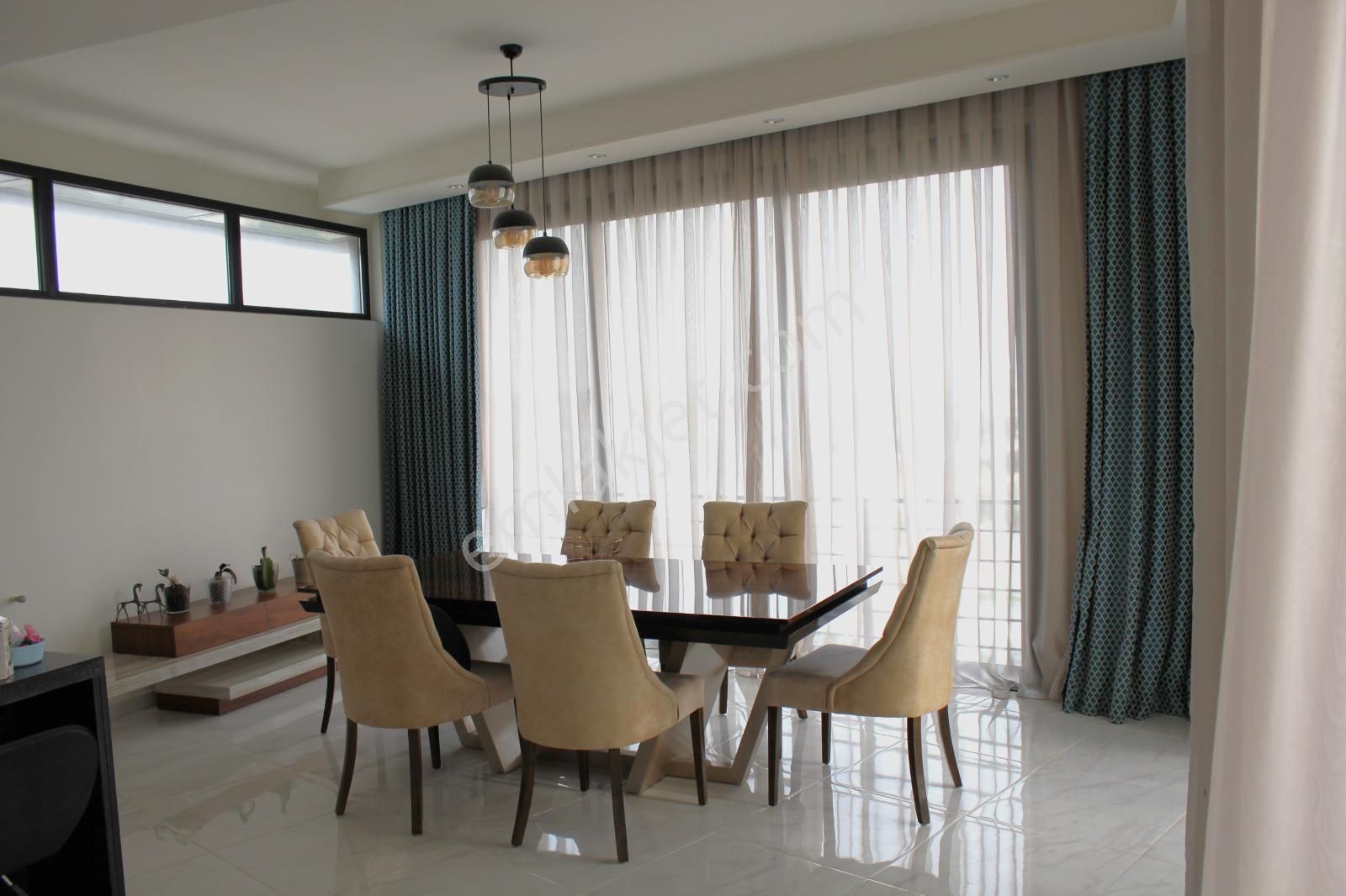 Lefkoşa Gönyeli Baraj Bölgesi Satılık Büyük Geniş Bahçeli Türk Koçanlı 5+1 Triplex Villa £480.000 - Görsel 27