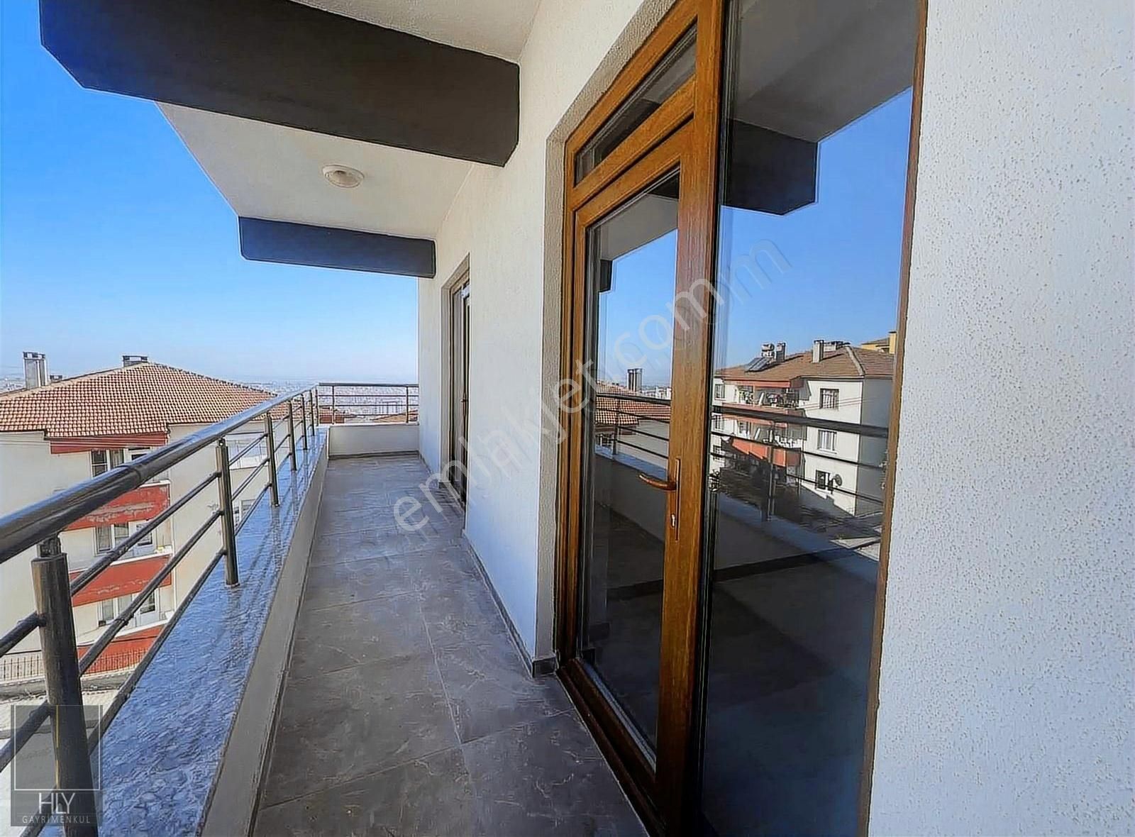 Hly Gayrimenkulden Yıldız Mahallesinde Satılık 4+1 Sıfır Daire - Görsel 19