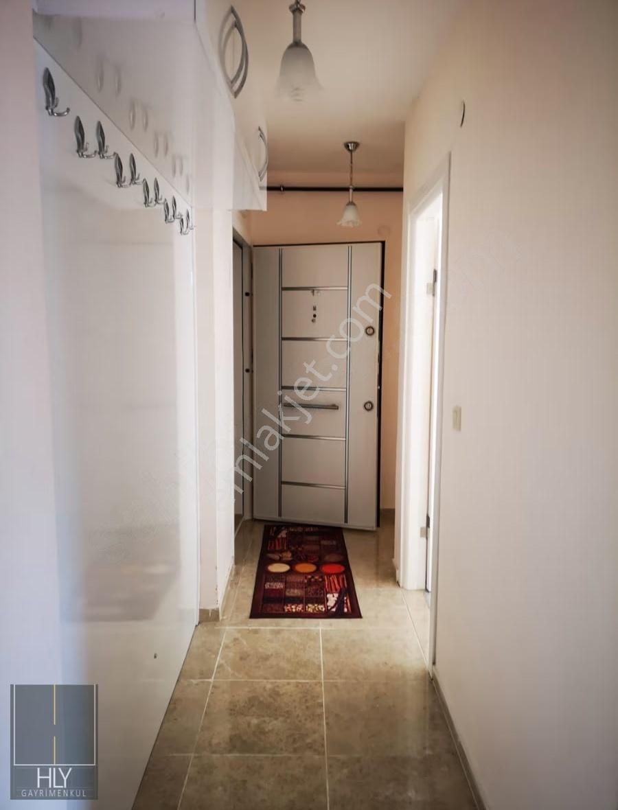 Hly Gayrimenkulden Gaziosmanpaşa Mh.de 2+1 95 M² Satılık Daire - Görsel 3