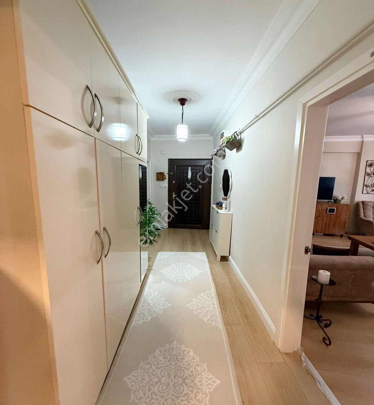 Avcılar D.köşklerde Masrafsız 3+1 Satılık Ara Kat - Görsel 14