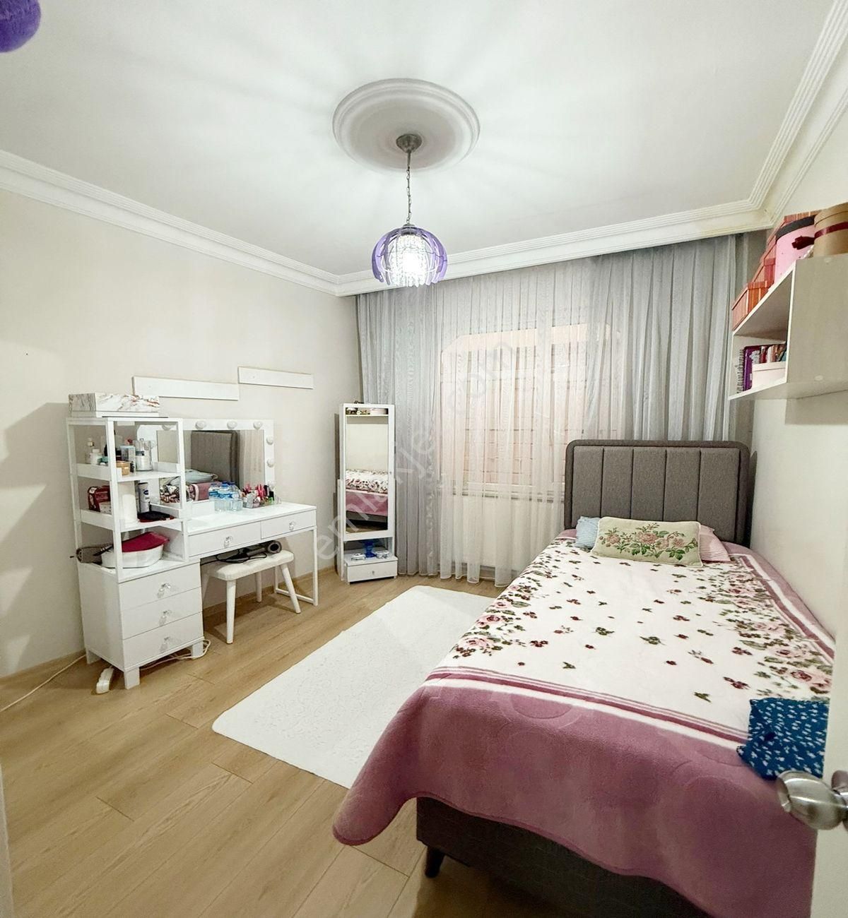 Avcılar D.köşklerde Masrafsız 3+1 Satılık Ara Kat - Görsel 18