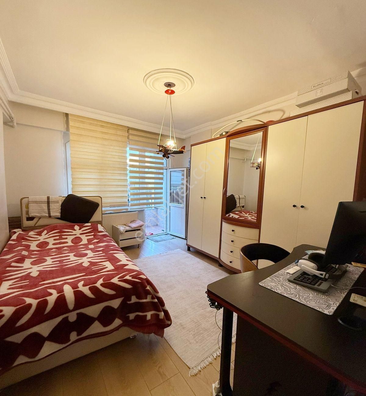 Avcılar D.köşklerde Masrafsız 3+1 Satılık Ara Kat - Görsel 2