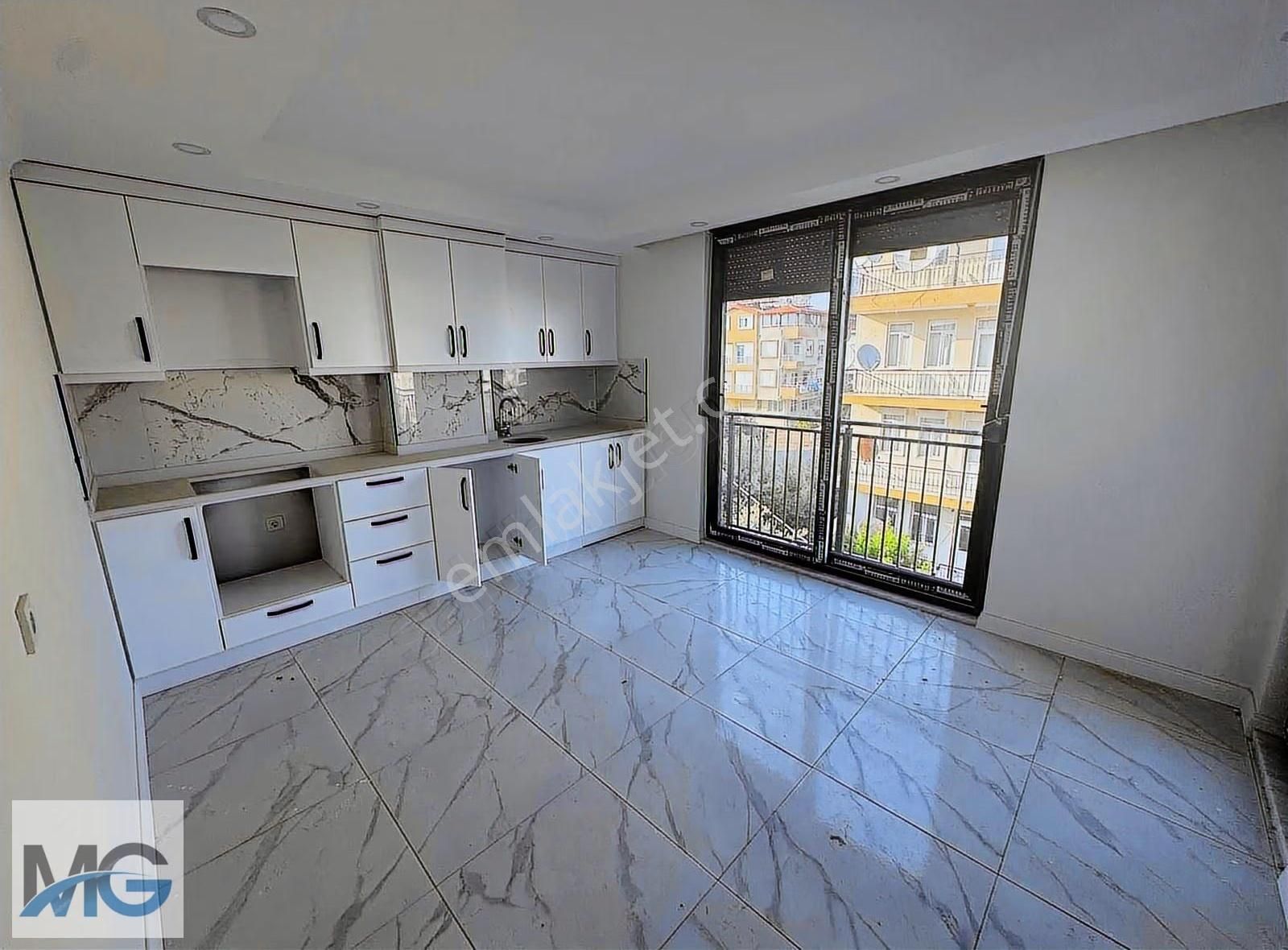 Ilıca Da Satılık Havuzlu Asansörlü 4+1 Dubleks - Görsel 7