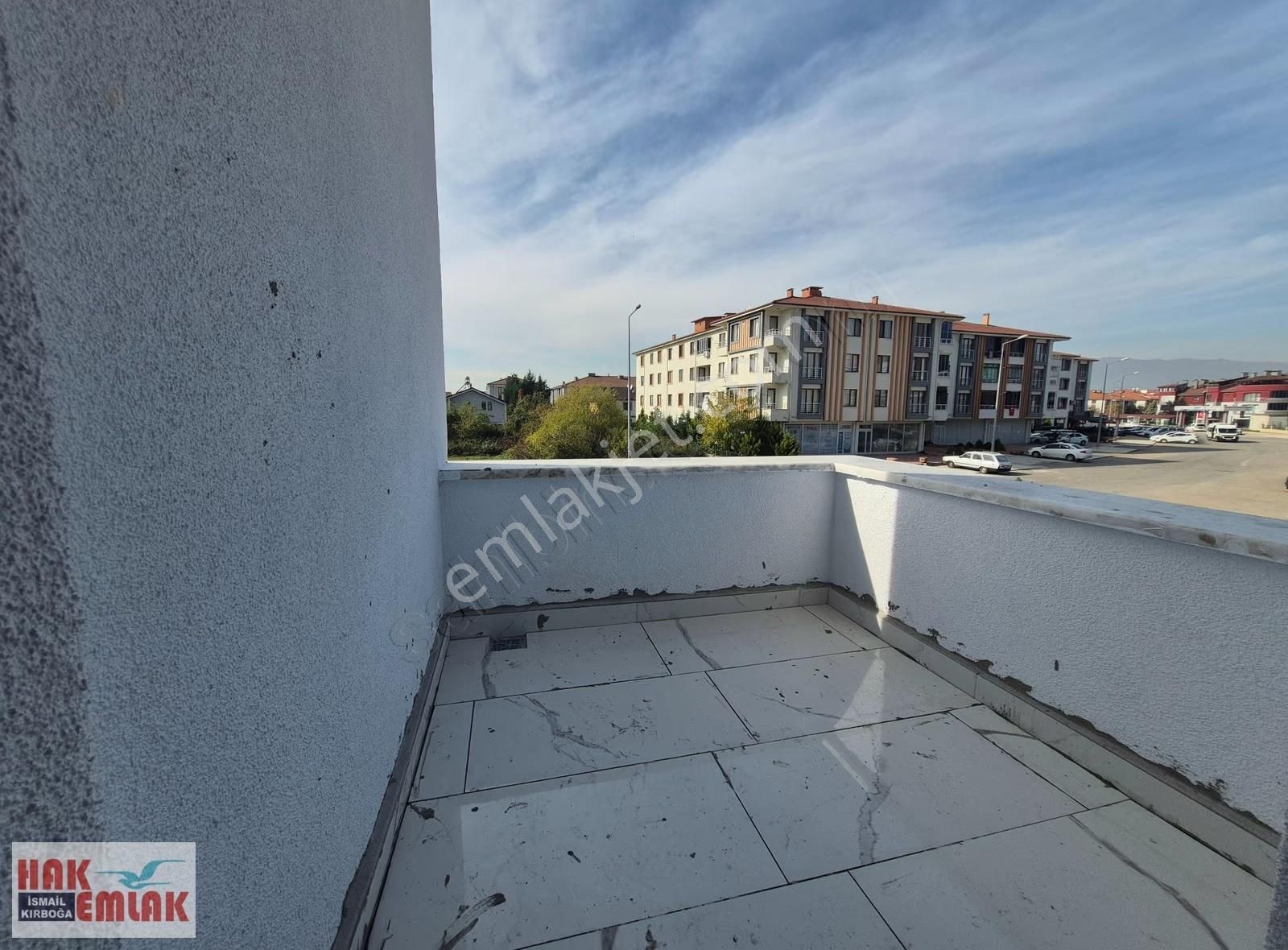 Hak Emlak'tan Prestij Konutları 1 Yanı Satılık 3+1 Geniş Daire - Görsel 30