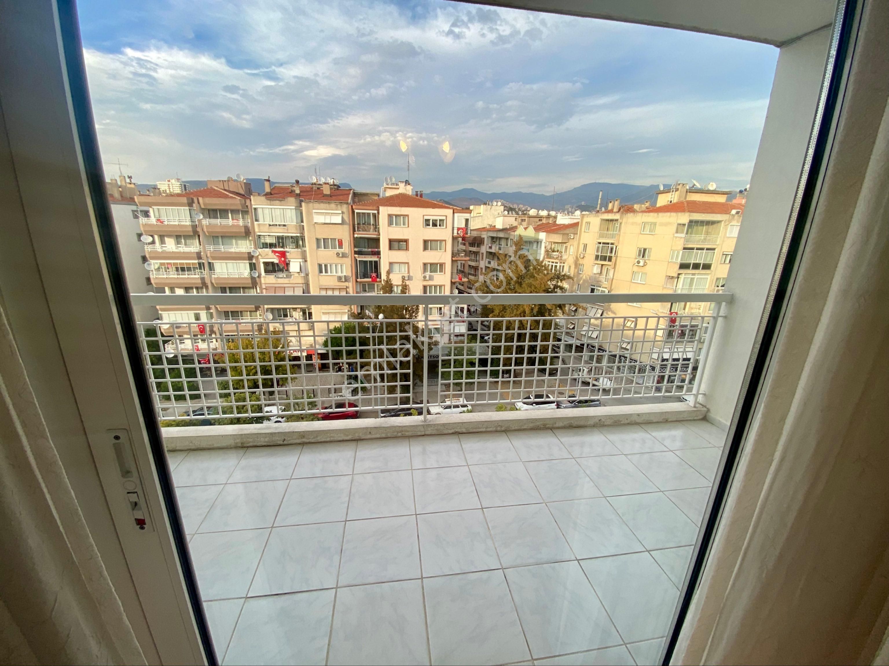 Zübeyde Hanım Park Yanı, Bulvar Üzeri, Geniş Ve Ferah 3+1 Daire - Görsel 5