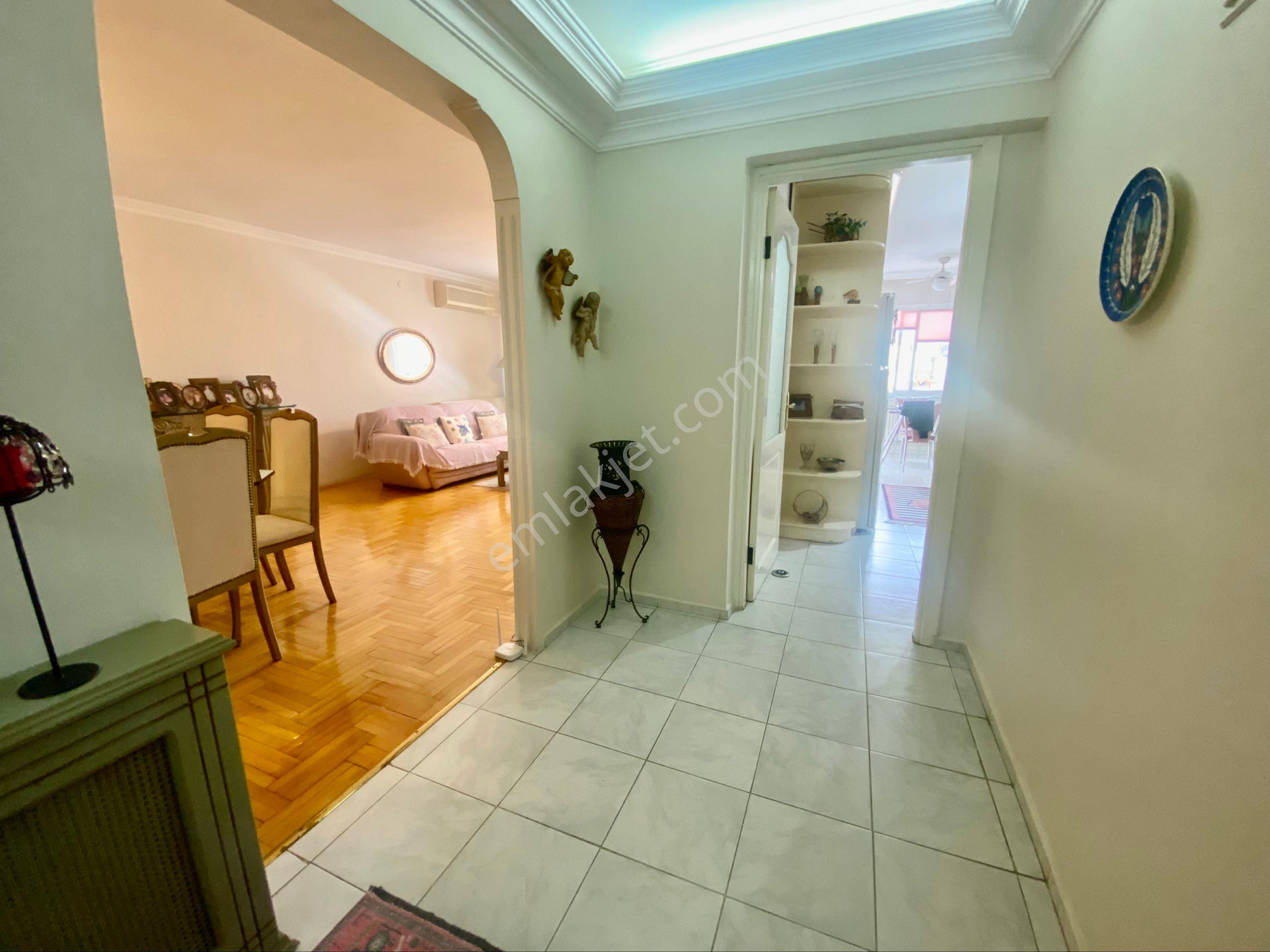 Zübeyde Hanım Park Yanı, Bulvar Üzeri, Geniş Ve Ferah 3+1 Daire - Görsel 8