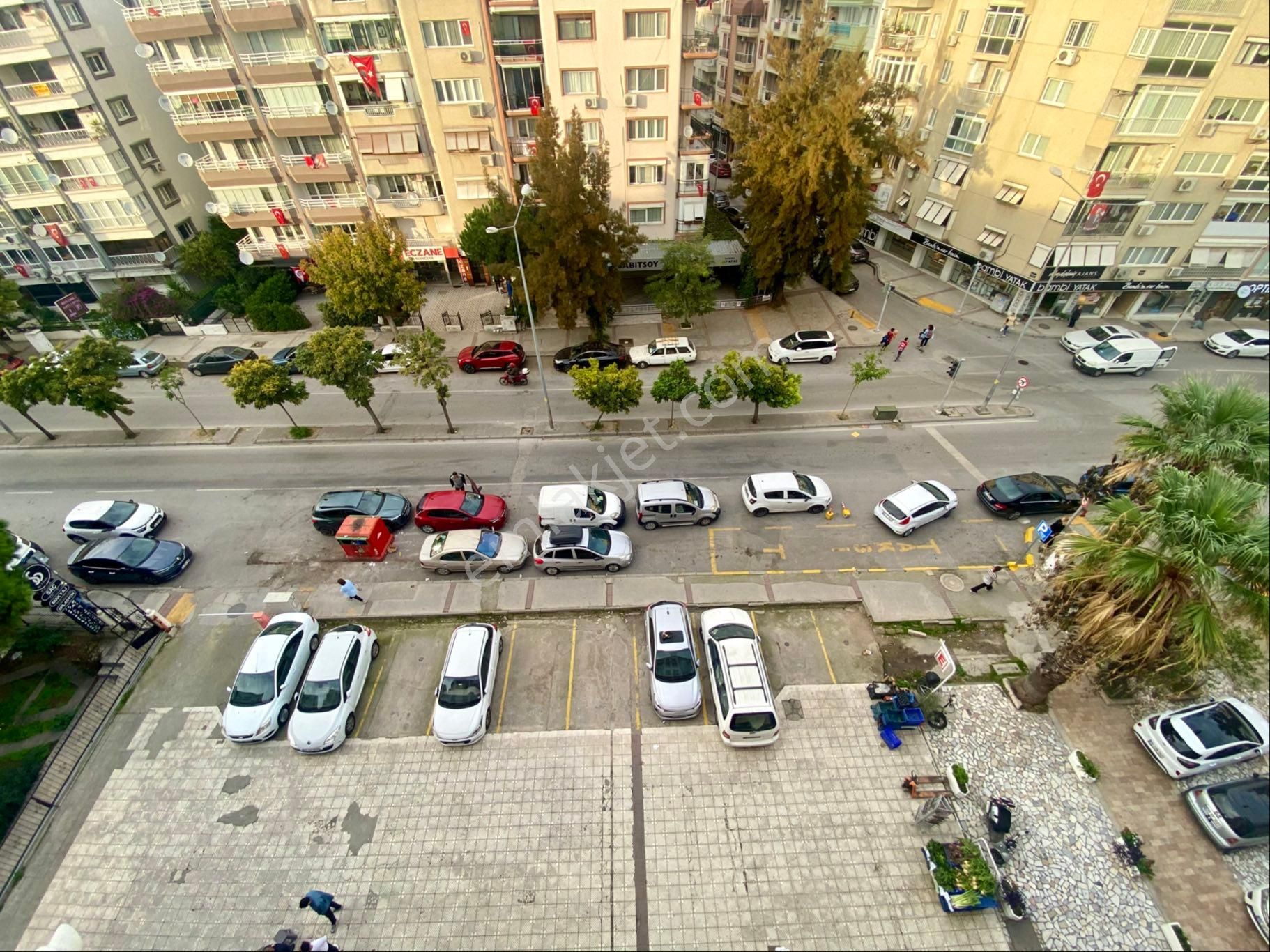 Zübeyde Hanım Park Yanı, Bulvar Üzeri, Geniş Ve Ferah 3+1 Daire - Görsel 12