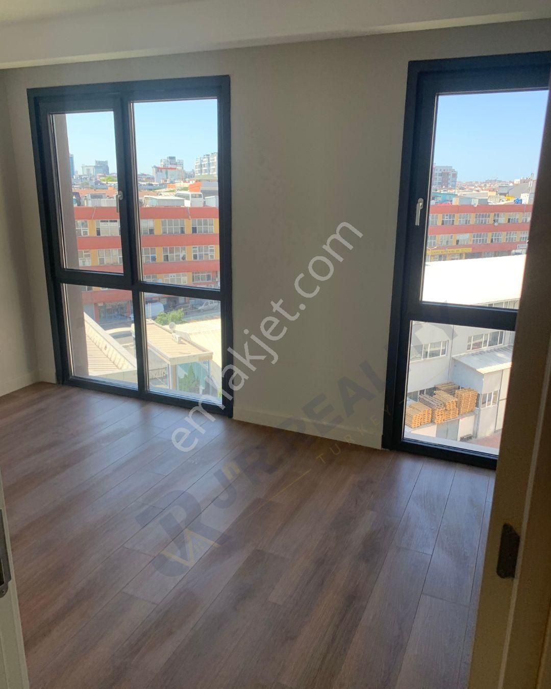 Rams Cıty Haliç Kiralık 1+1, Köşe Daire - Görsel 4