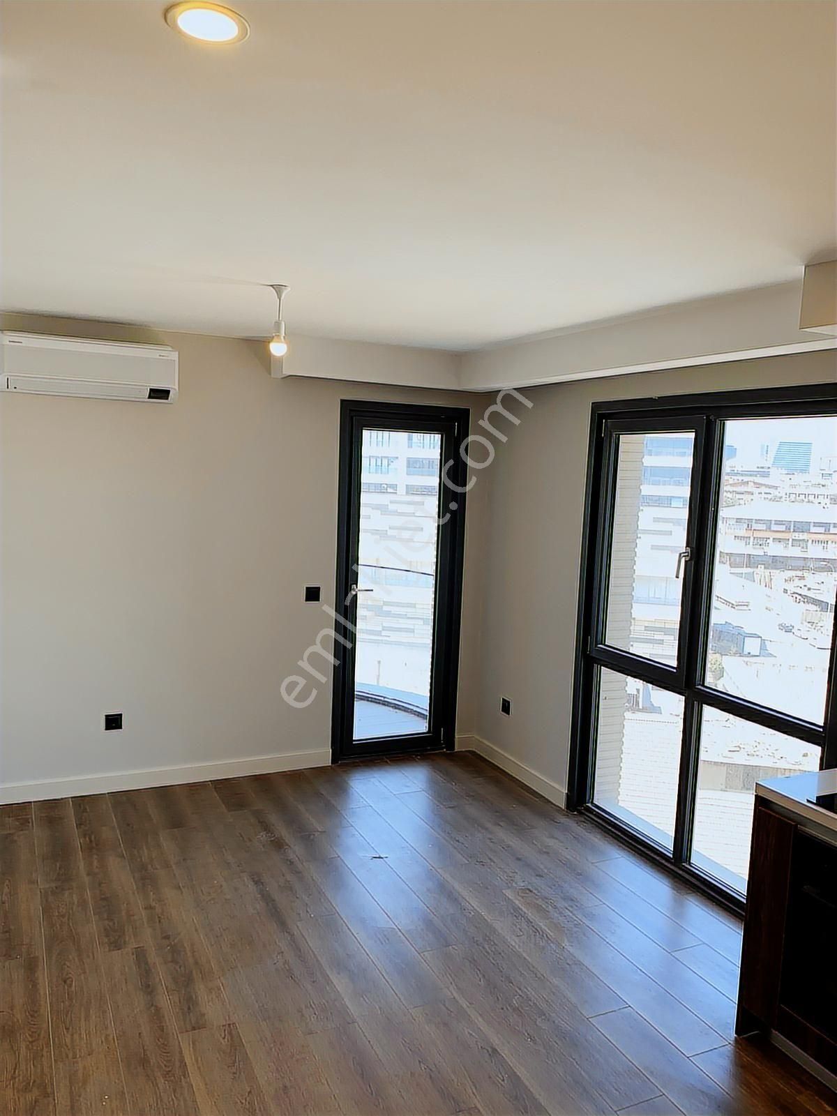 Rams Cıty Haliç 1+1 Şehir Manzaralı Köşe - Görsel 9