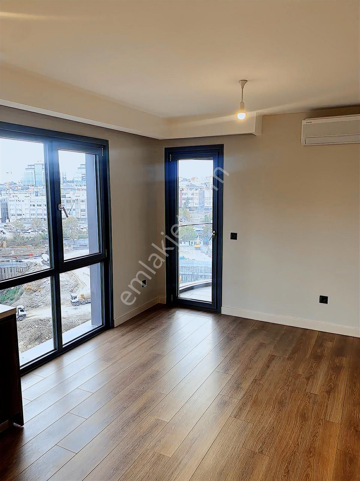 Rams Cıty Haliç 1+1 Şehir Manzaralı Köşe 6. Kat - Görsel 9