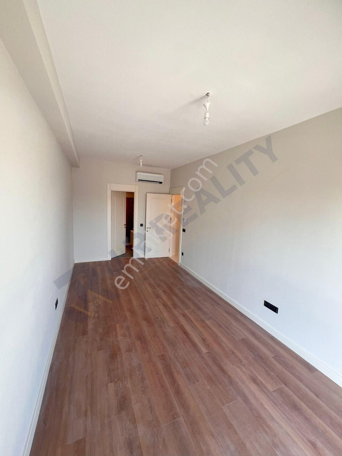 Rams Cıty Haliç Kiralık 2+1 Kapalı Mutfak, Haliç Cephe, Köşe - Görsel 5