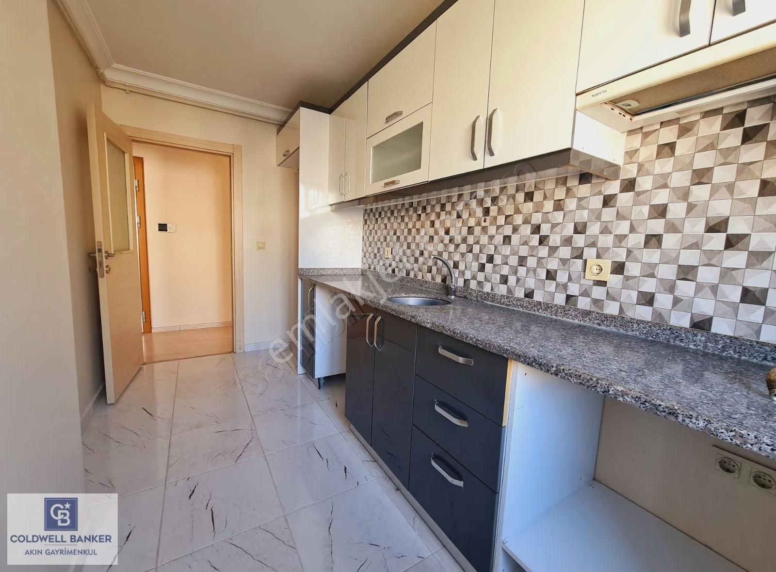 Yenidoğan'da Satılık Çatı Dubleks - Görsel 9