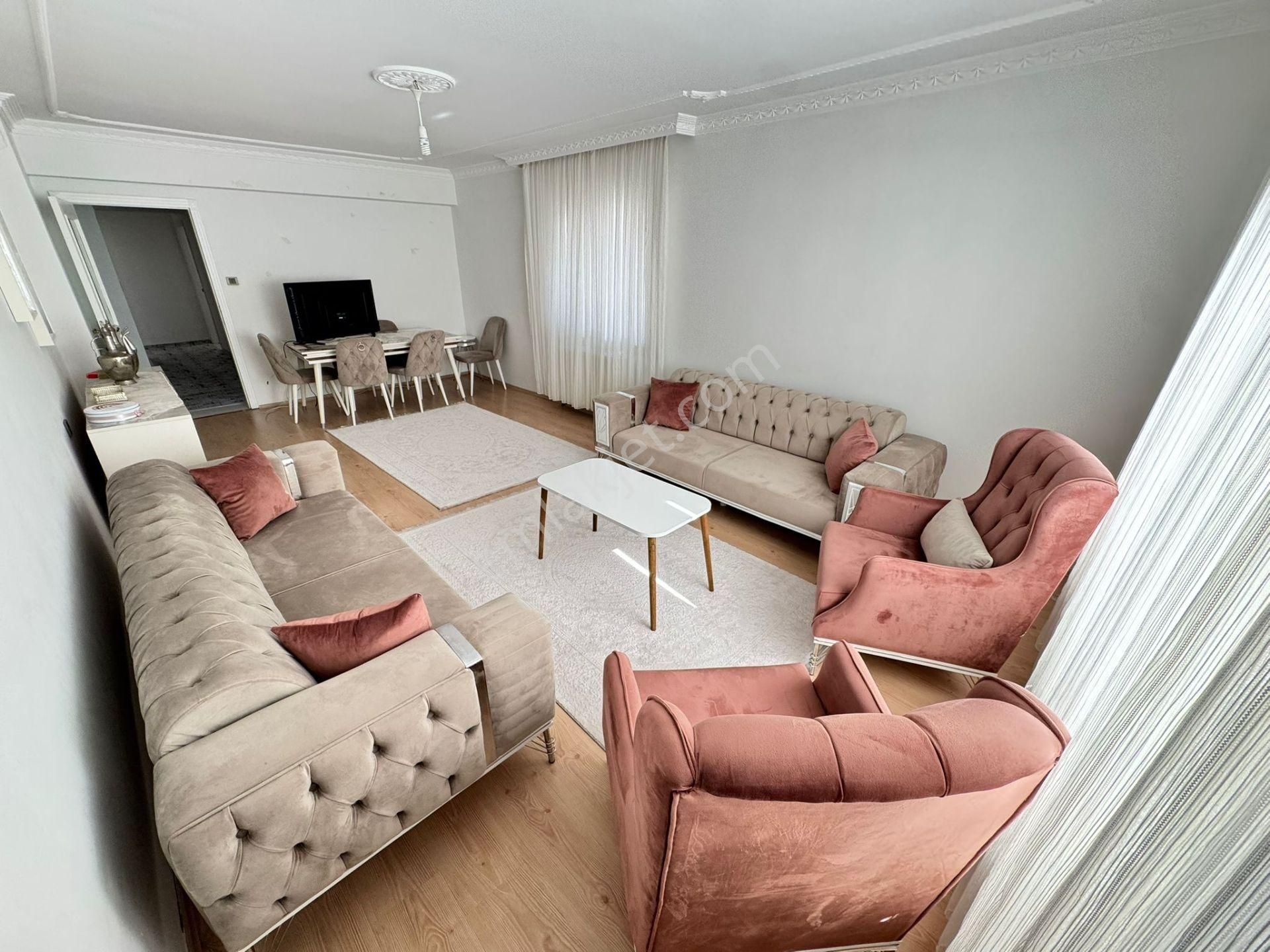 Altındağ - Karapürçek Mahallesi Ön Cephe, Ultra Geniş 3+1 Satılık Kupon Daire !!!