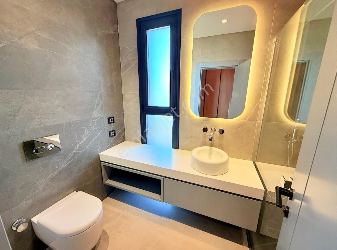 Kuşadası Karaova'da Özel Havuzlu Full Maznaralı 4+1 Villa - Görsel 10