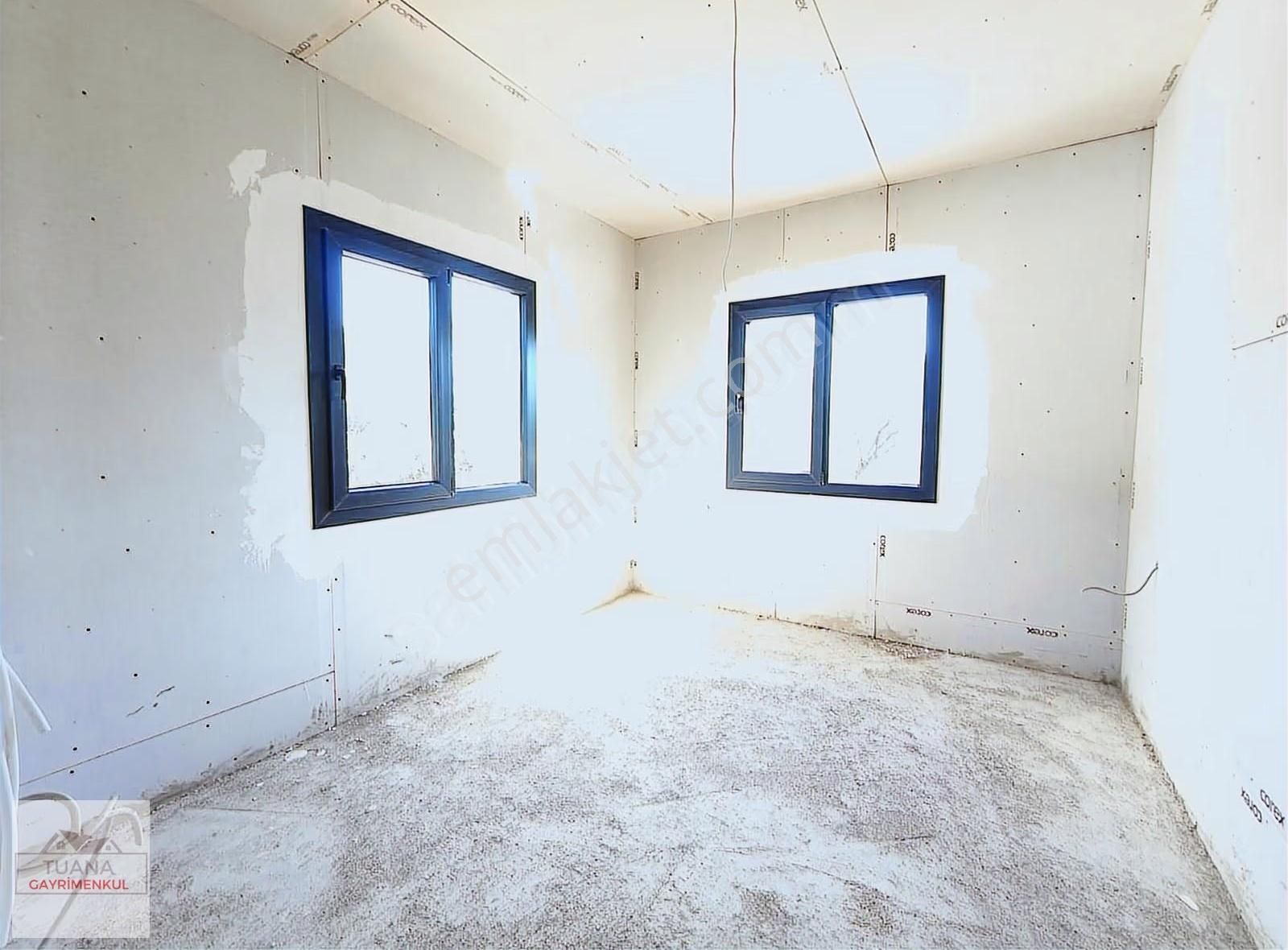 Tuana'dan Zeytinalanın'da Ful Göl Manzaralı 4+1 Müstakil Ev - Görsel 9