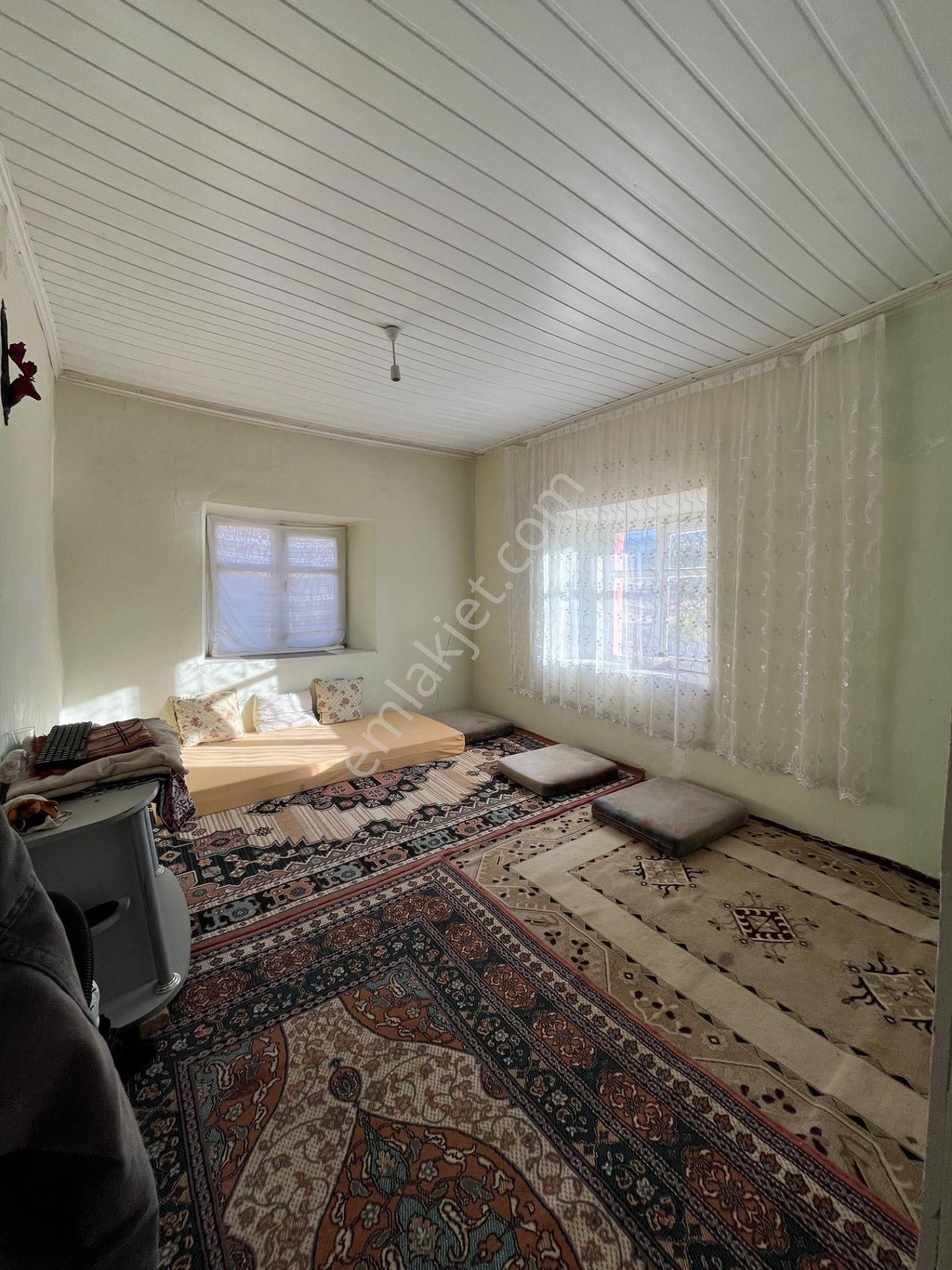 Öz Gaye Emlaktan Develi Kopçullu Mahallesinde Satılık Bahçeli Kargir Ev - Görsel 9