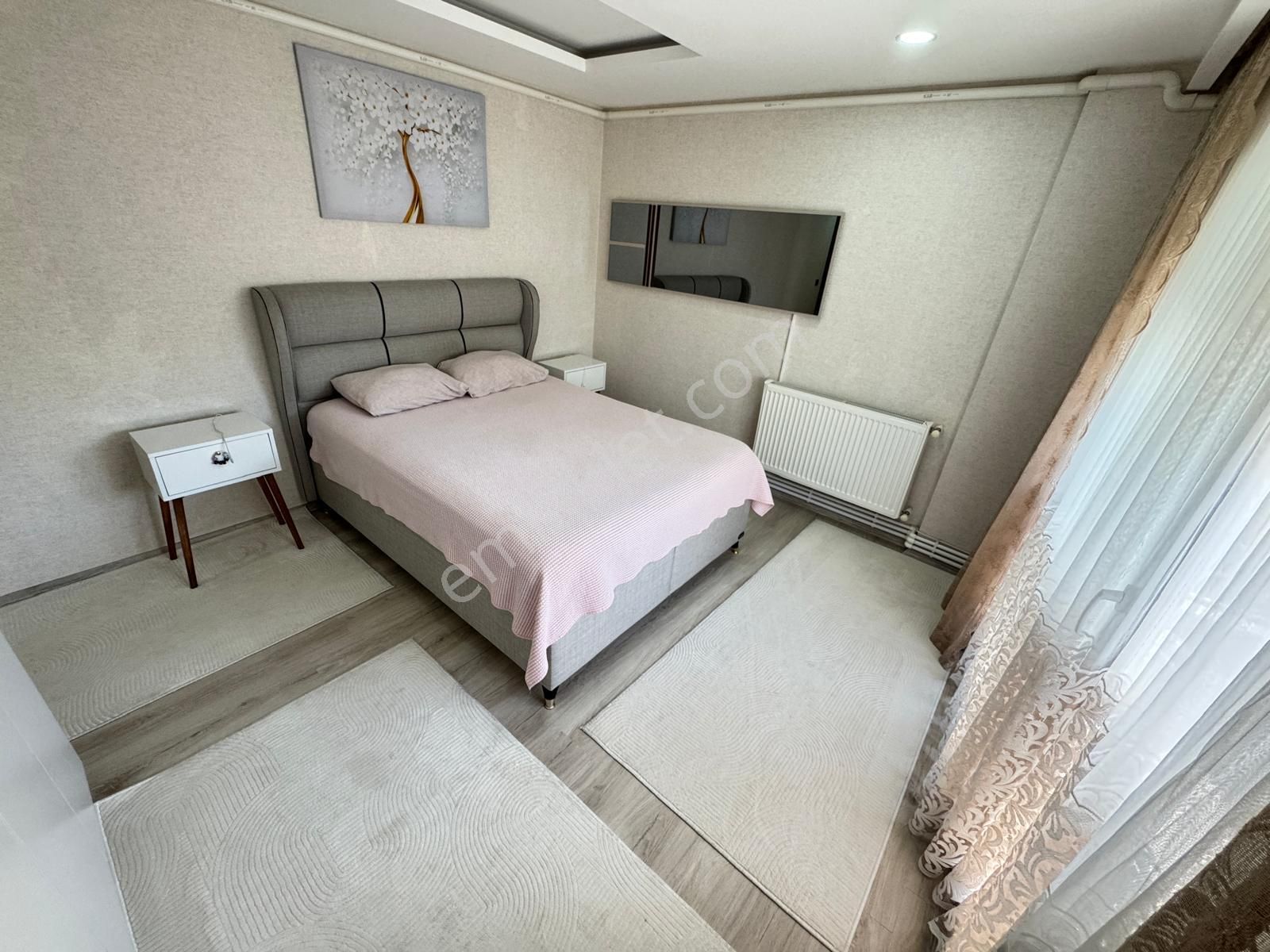 Kuşadası'nda 160m2 Çok Geniş Kapalı Mutfaklı Özel Satılık Daire - Görsel 15